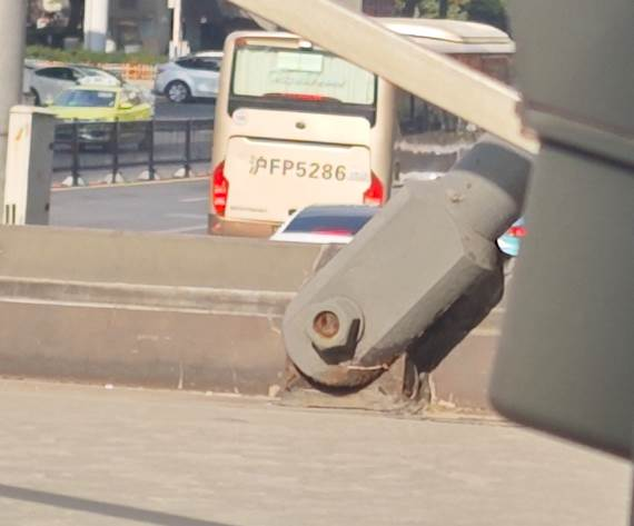 鋼結構雨棚01 鋼結構雨棚01